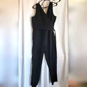 Love Encounter V-Neck Jumpsuit